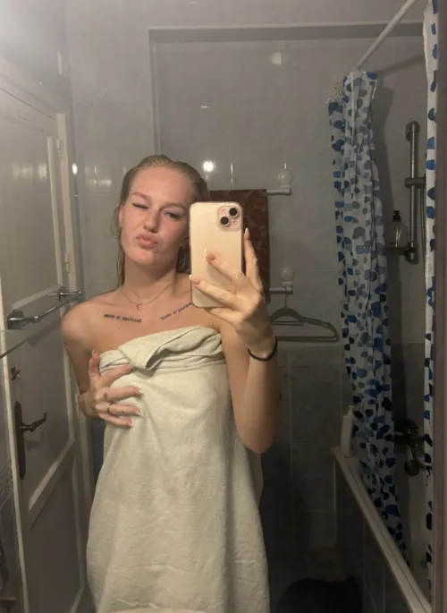 lika kåt som mig ikv?? Thumbnail