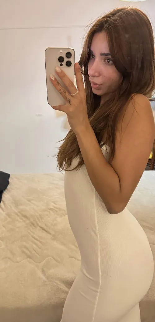 Look at my hips. Can you get in deeper? Thumbnail