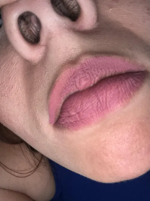 Look how deep my pig nose is Thumbnail