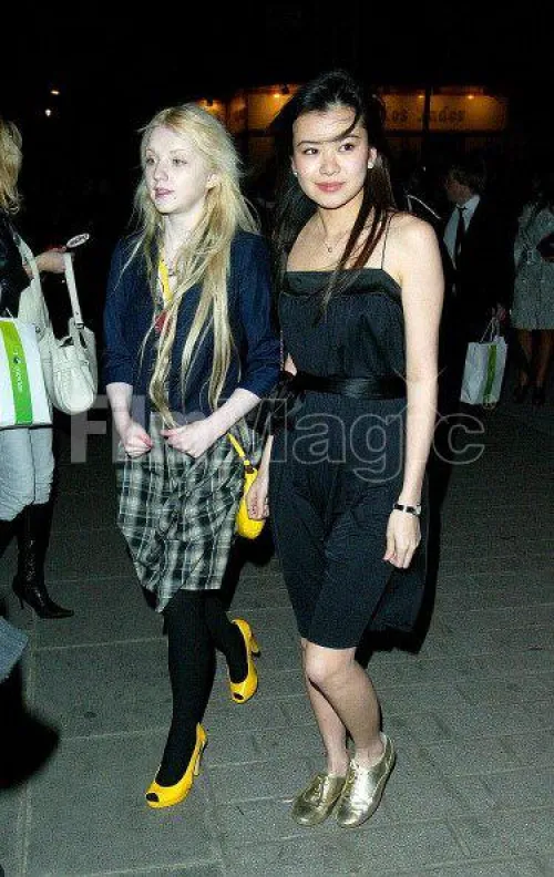 Luna and Cho looking somewhat tipsy Thumbnail