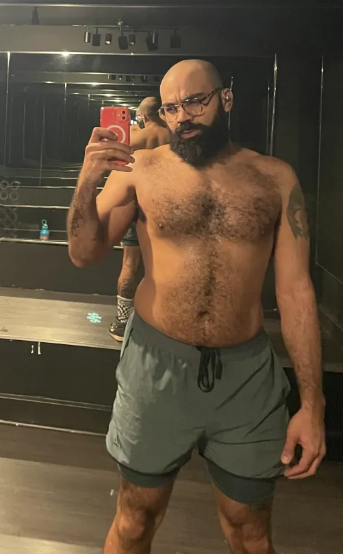 [M] looking for anal lovers Thumbnail