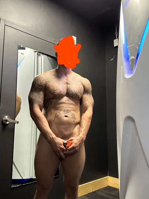 M33 4 F in Morgantown area Thumbnail