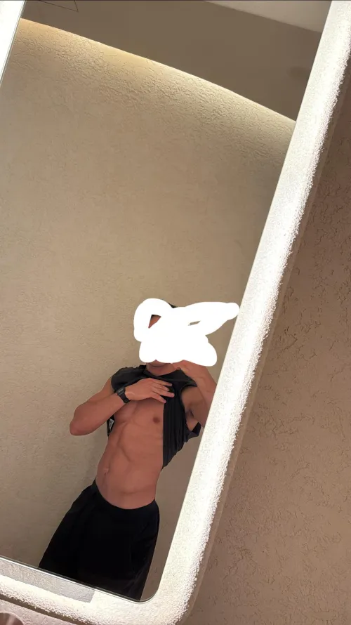 M4M - MF Looking to fool around (hot ppl only) Thumbnail