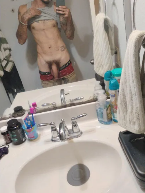 Make me bust ladies Thumbnail