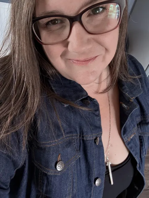 Meeting a friend for lunch, but maybe I could use a little something extra on the menu… any volunteers? Thumbnail