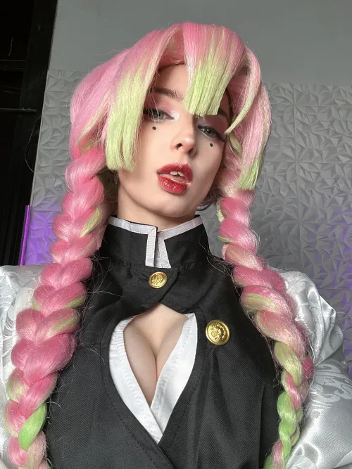 Mitsuri cosplay by me (BlazzingDeew) Thumbnail