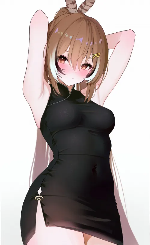 Moom in dress Thumbnail