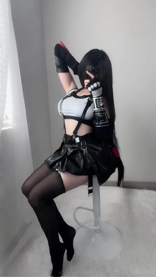 My attempt at a Tifa cosplay (Kltt3y) Thumbnail