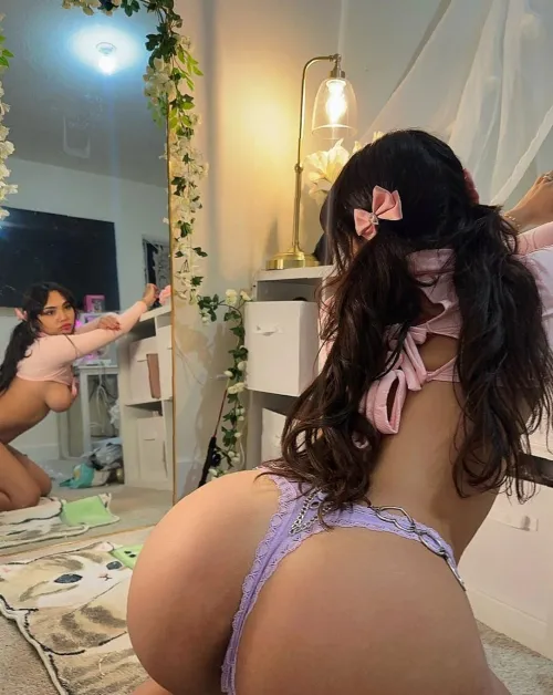 My favorite bedtime activity isn’t sleeping ;) Thumbnail