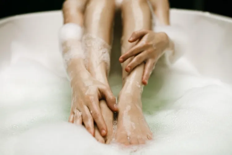 Olya's Legs Thumbnail