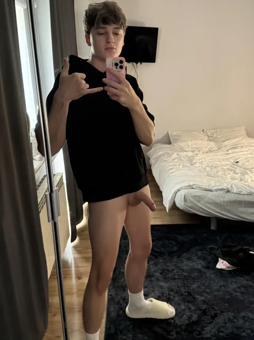 own me, please Thumbnail