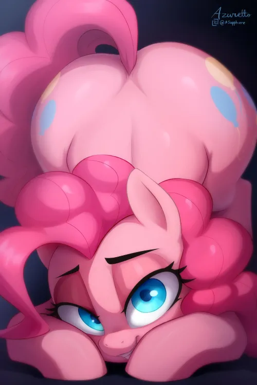 Pinkie Pie serving her cake  Thumbnail
