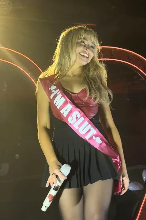 pretty woman Thumbnail