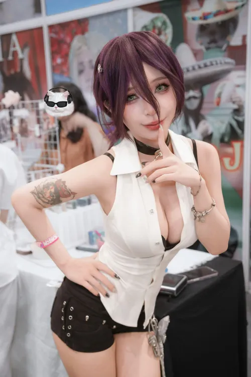 Reze - Chainsaw Man by Umeko J Thumbnail