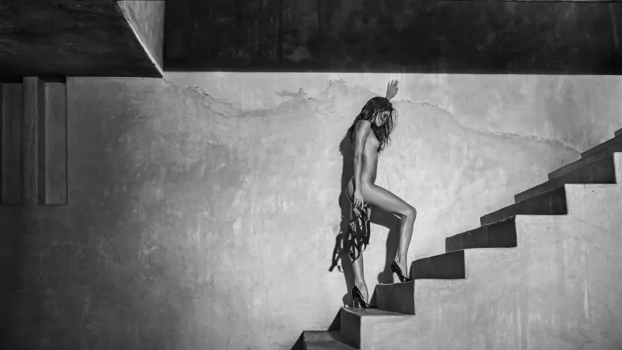 Sara Sampaio • Stairs • Morocco • Russell James - 3840x2160 Thumbnail
