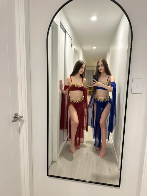 Say yes if your dick above 5 inch Thumbnail