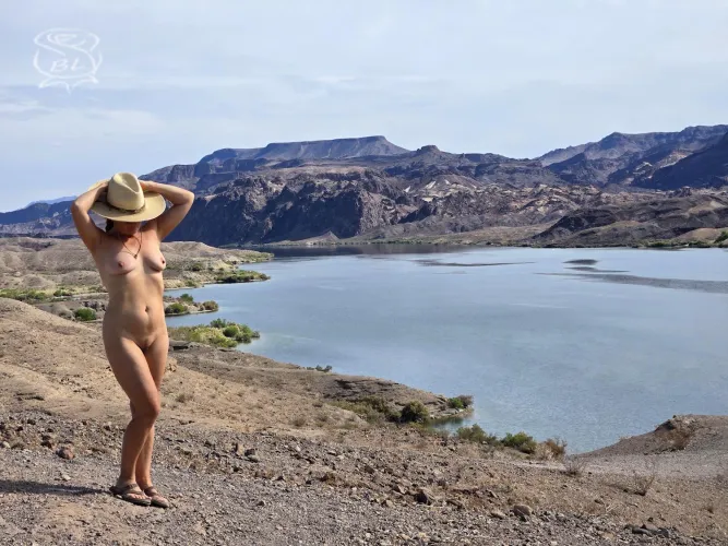 Scenic Blue Water Point Thumbnail