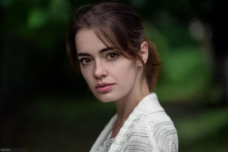 Seductive Siren Thumbnail