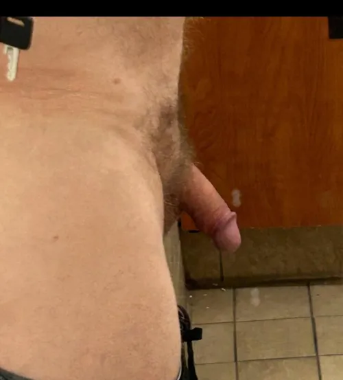 Semi in the Locker Room Thumbnail