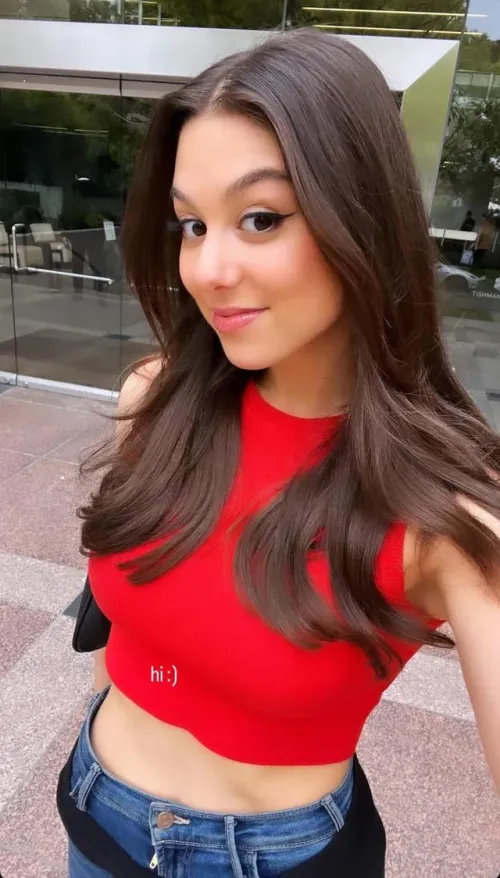 She’s insanely perfect Thumbnail