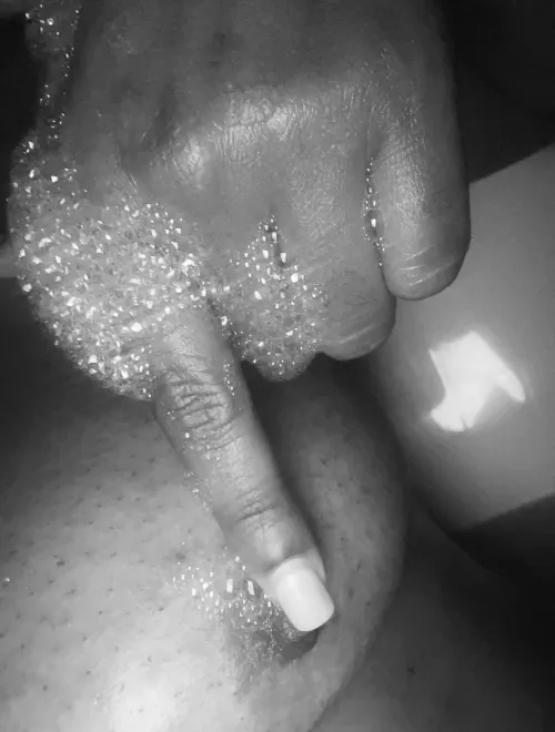 Shine bright like a diamond Thumbnail