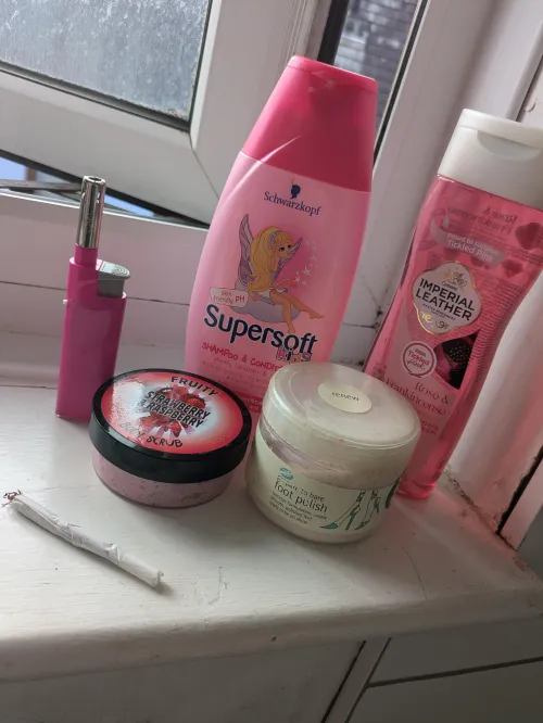 Shower time!!! Thumbnail