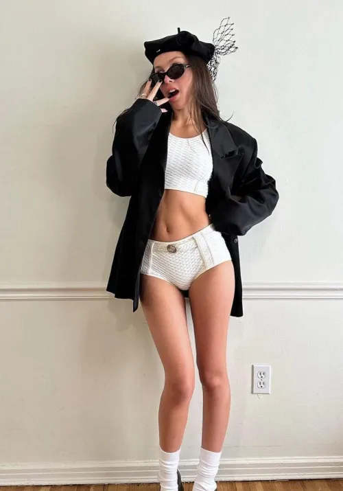 Showing her toned body in IG post form September 2023  Thumbnail