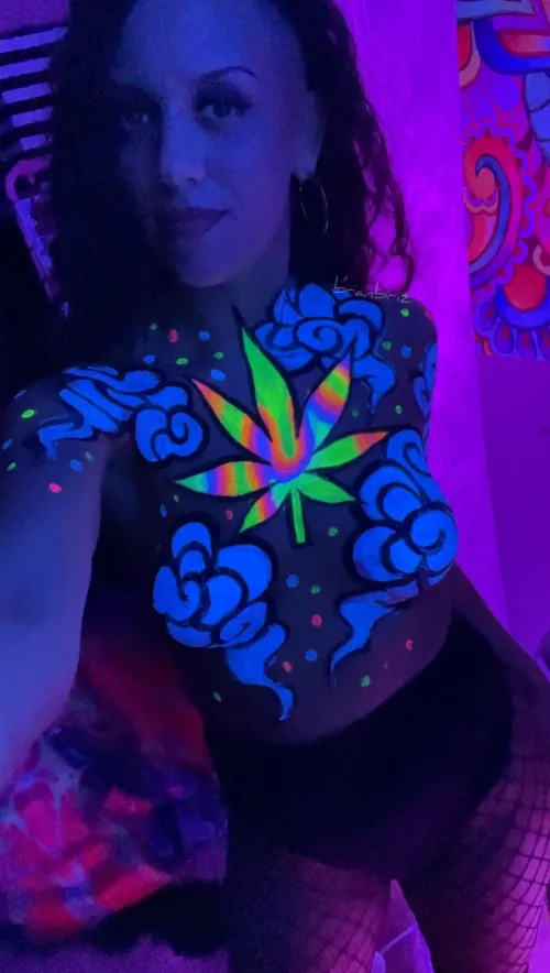 Since you guys liked my painting in daylight, here's what it looked like in blacklight! Thumbnail