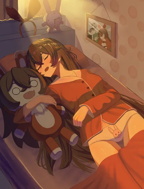 Sleepy Amber (Nia) Thumbnail