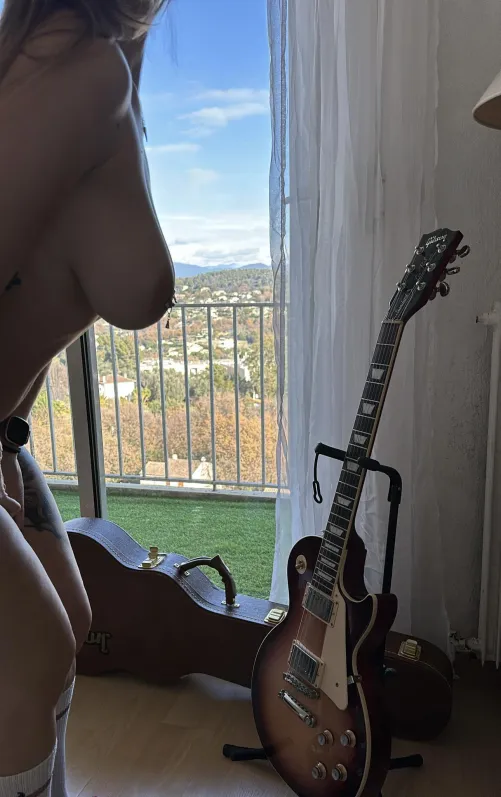 Sometimes you should look up at my window  Thumbnail