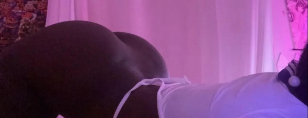 Spank, eat, or fuck? Thumbnail