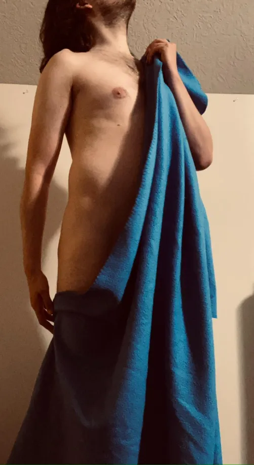 Statuesque Thumbnail