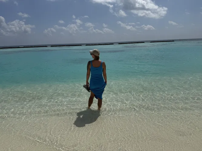 Still blue Thumbnail