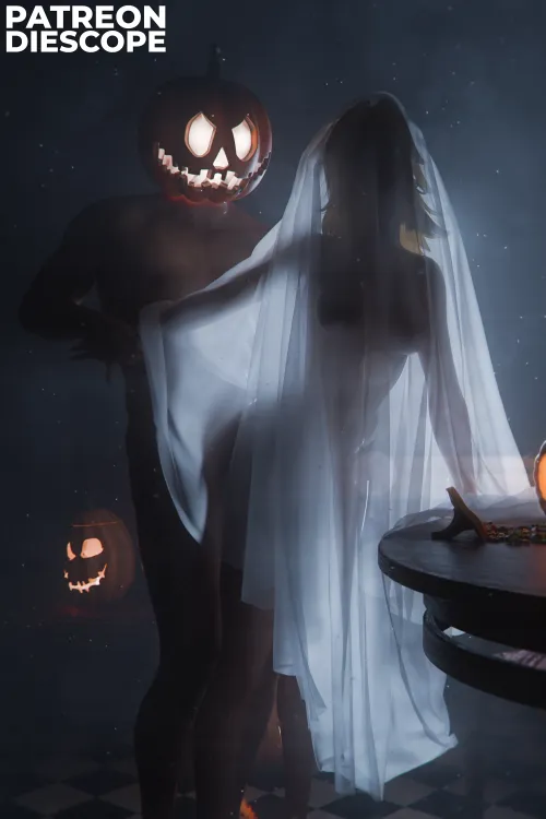 Sue Storm Halloween Ghost (DieScope) [Marvel Rivals] Thumbnail