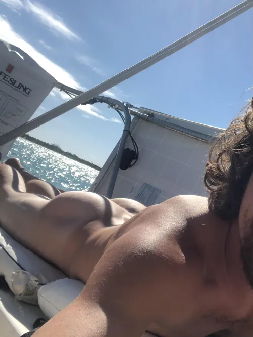 Suns out, buns out. Thumbnail