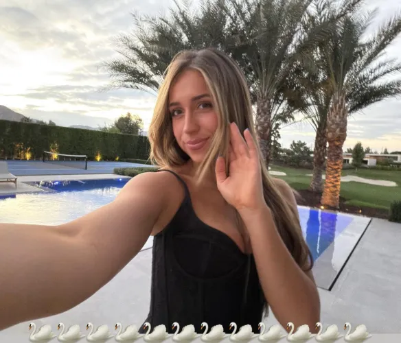 Tate McRae selfie in front of a pool IG 1/25/2026 Thumbnail