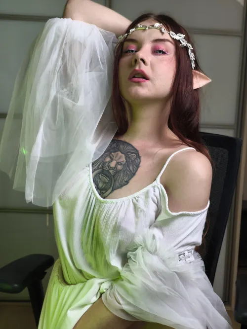 Think succubi are naughty? Elves take it to another level. Thumbnail