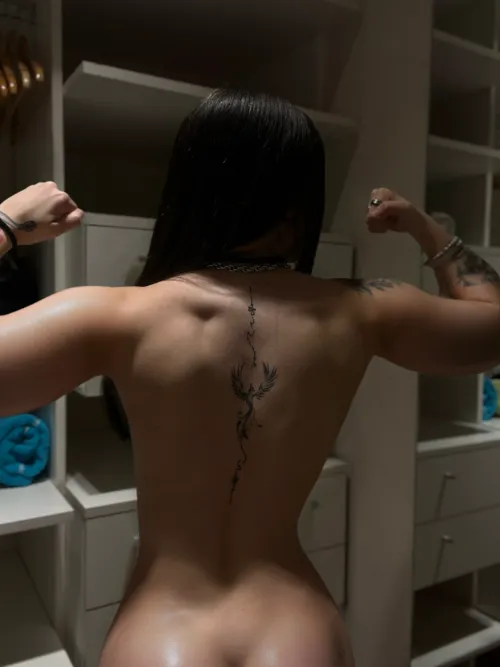 This is what a real mucle mommy looks like Thumbnail