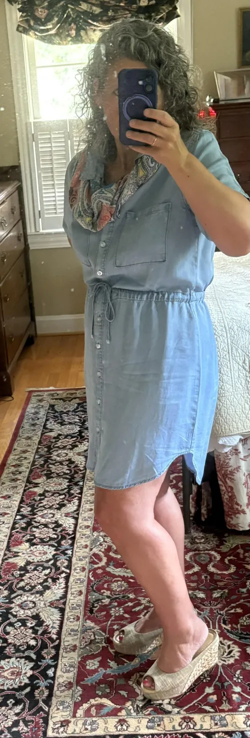 This might be too vanilla. My legs look good in these wedges. 1972 vintage Thumbnail