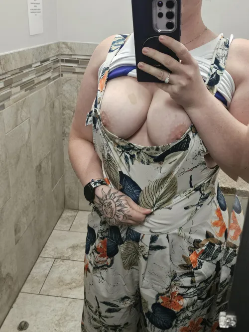 Thursday pick me up  Thumbnail