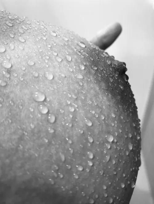 UnderWater. Thumbnail