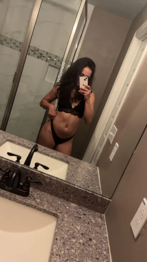 Unhook & pull them down baby Thumbnail