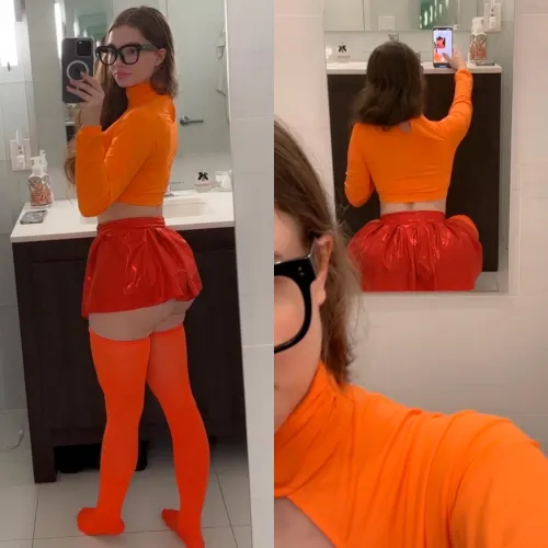 Velma is my fav character Thumbnail