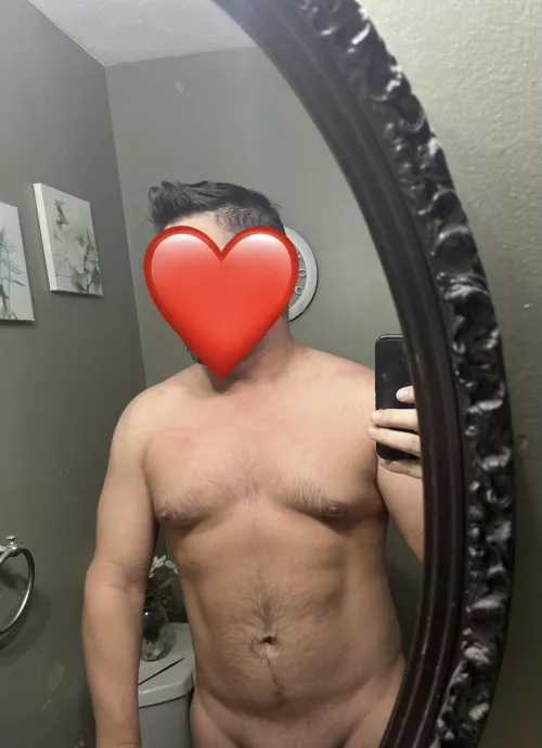 Visiting St. George February 19 through the 24th, would love to make connections and get drinks Thumbnail