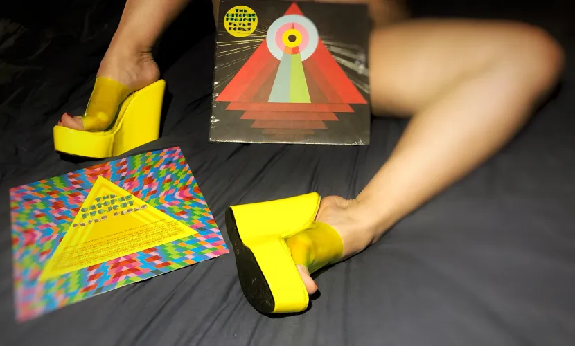 Wedges ‘n‘ vinyl Thumbnail