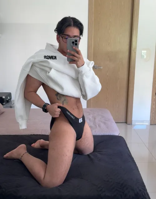 what should i wear below? :c Thumbnail