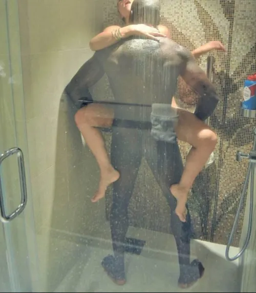 who are they, full video pls Thumbnail