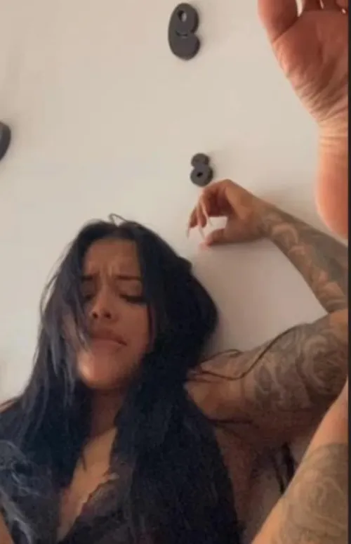 Who is this Thumbnail