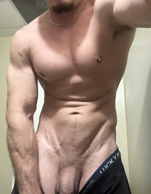 Who trying to meet Thumbnail