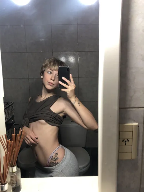 Whoever votes up gets more ;) Thumbnail